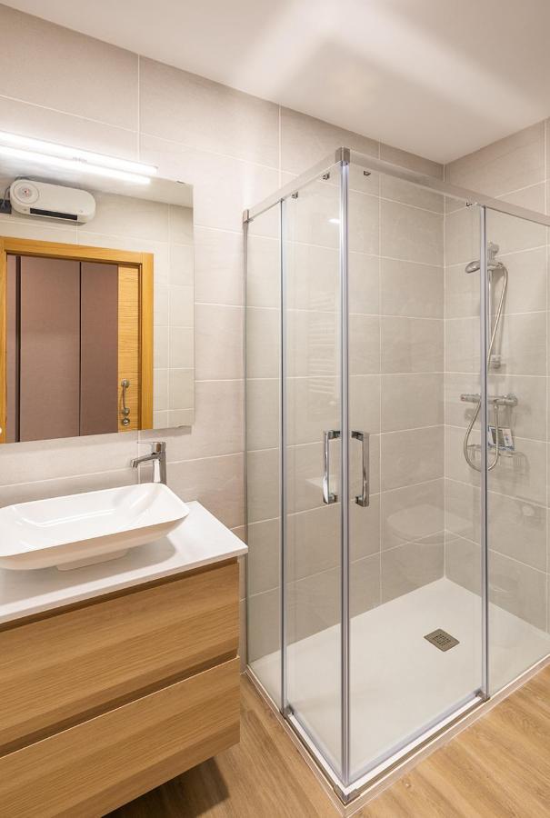 Alameda Recalde Centro Apartment Bilbao Ngoại thất bức ảnh